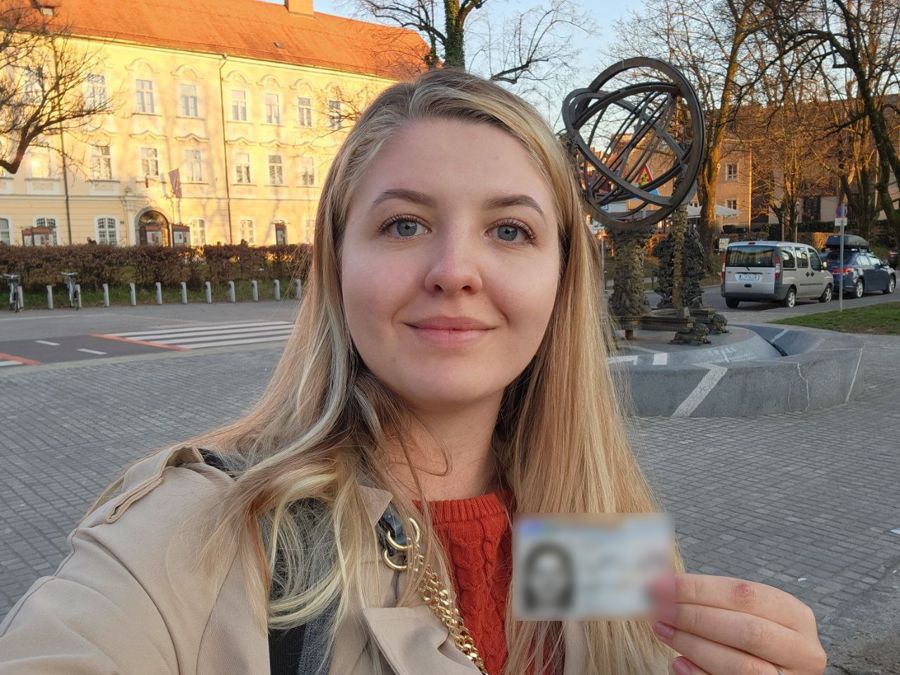 Клиентка с картой ВНЖ в Любляне